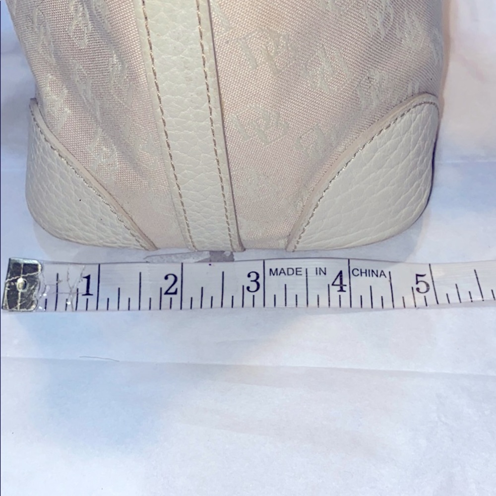 Dooney & Bourke signature satchel bag cream ivory - Picture 14 of 16
